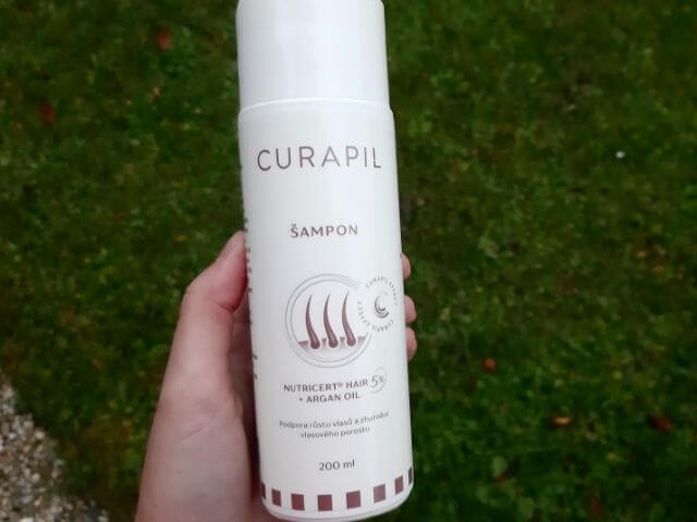 šampón na podporu rastu vlasov 